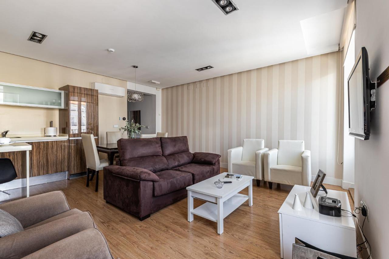 Waou Apartamentos En Sol Deluxe 1 Madrid Bagian luar foto