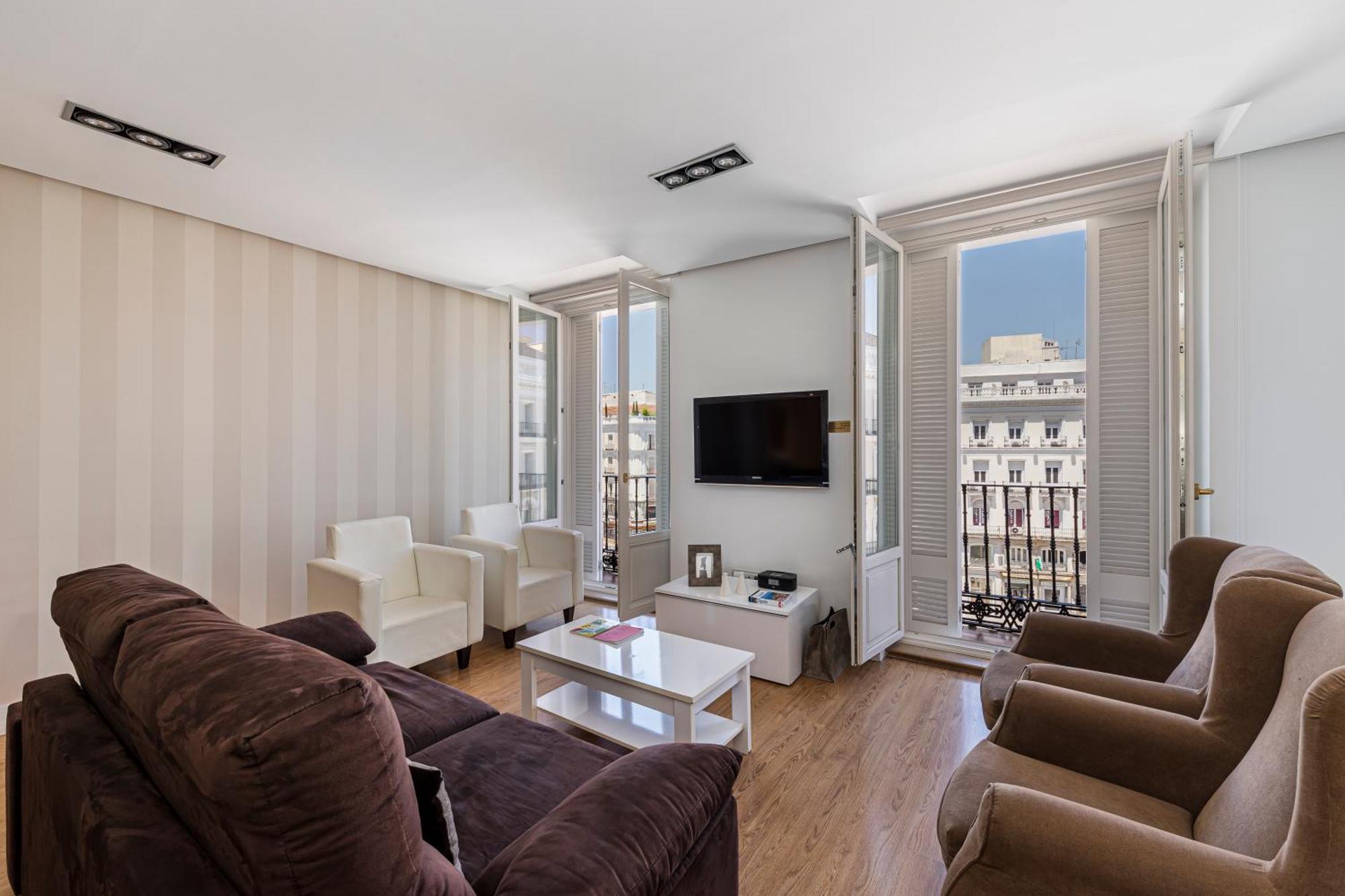 Waou Apartamentos En Sol Deluxe 1 Madrid Bagian luar foto